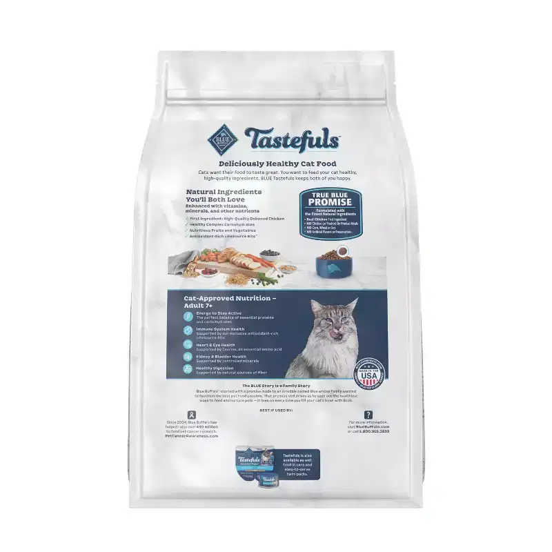 Blue Buffalo Tastefuls Chicken Flavor Adult 7+ Natural Dry Cat Food